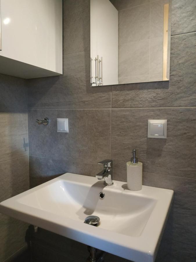 Apartament Pod Kogutkiem Uscie Gorlickie Eksteriør billede